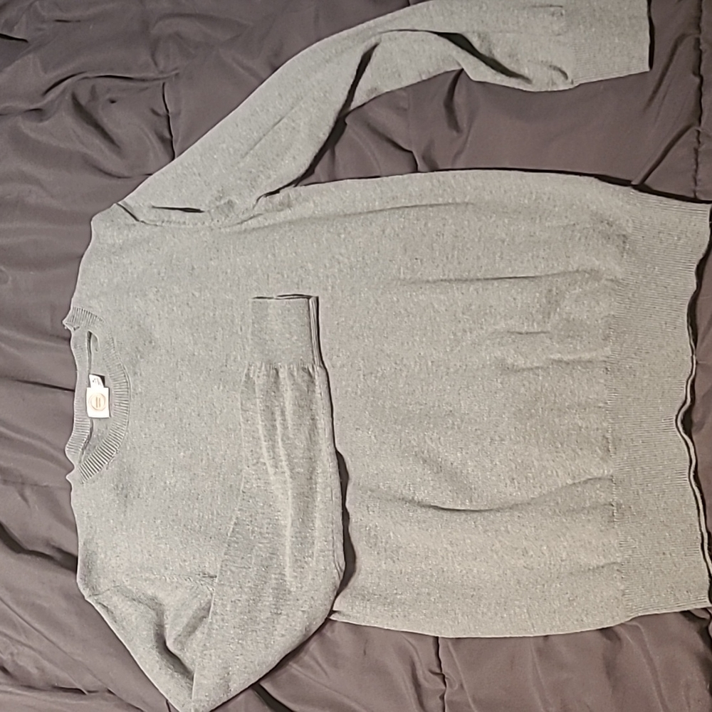 Boys grey sweater